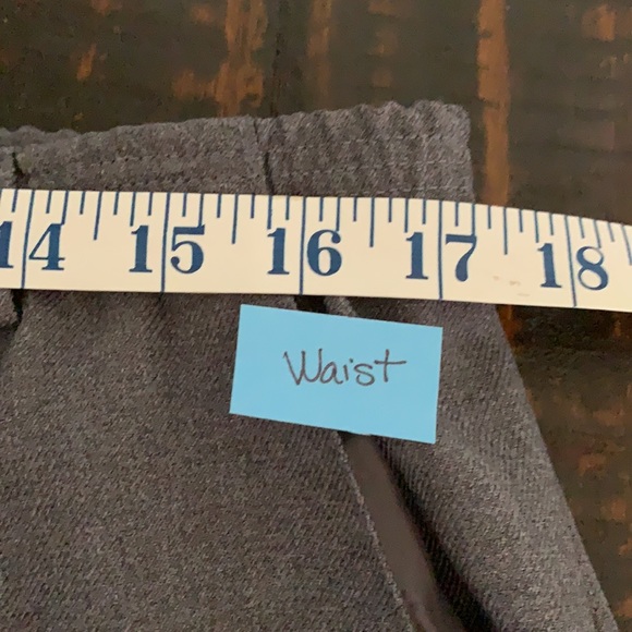 Classic Collection grey pant with elastic waist - Picture 6 of 12